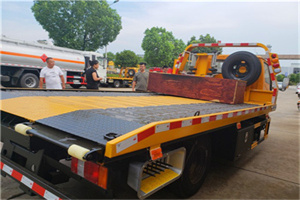 尧都附近拖车电话号码服务